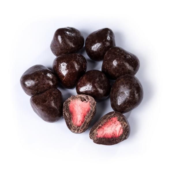 Erdbeeren gefriergetrocknet mit Zartbitterschokolade